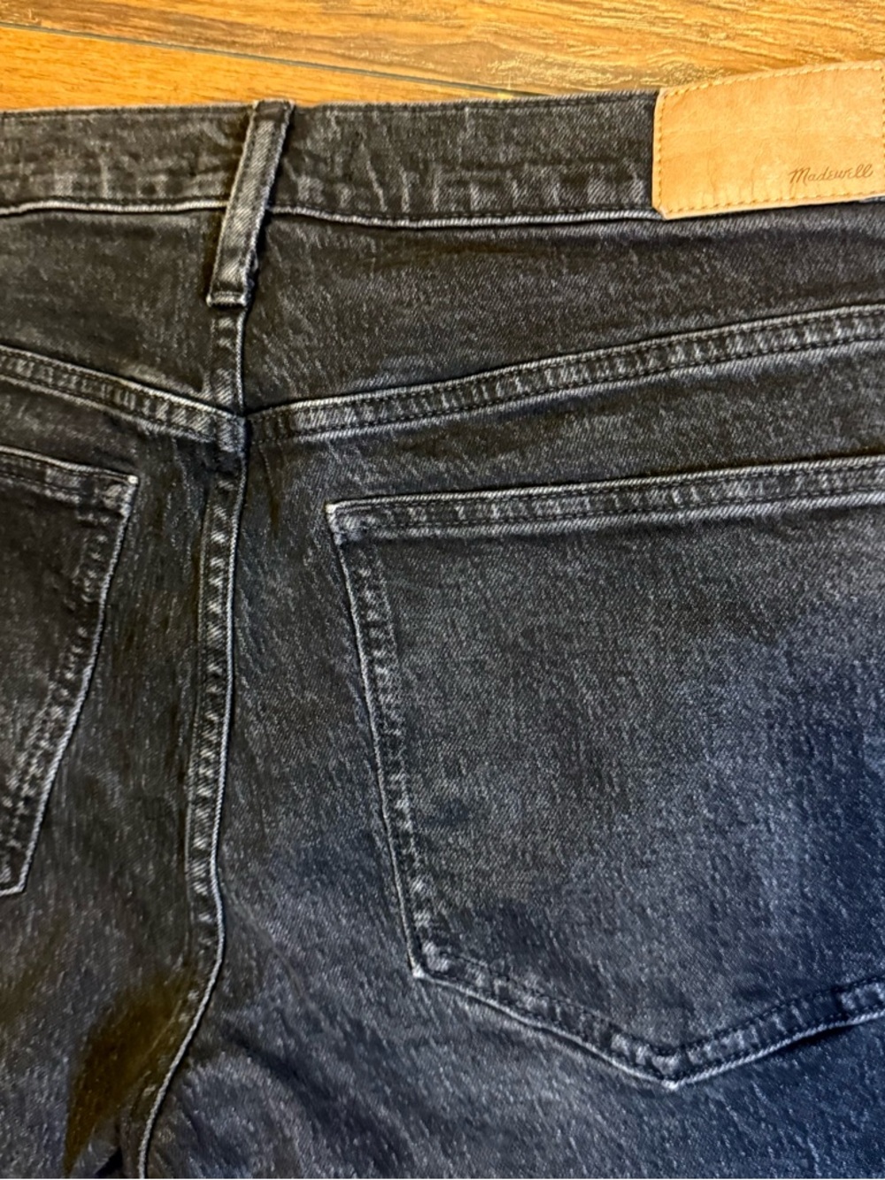 Madewell The Mid-Rise Perfect Vintage Jean Faded Black Straight Leg Size 32 - Picture 15 of 15